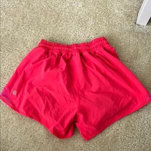 Lululemon Athletica HOTTY hot Pink Athletic Shorts Lightweight and Breathable